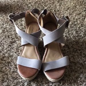 Maurices Wedges